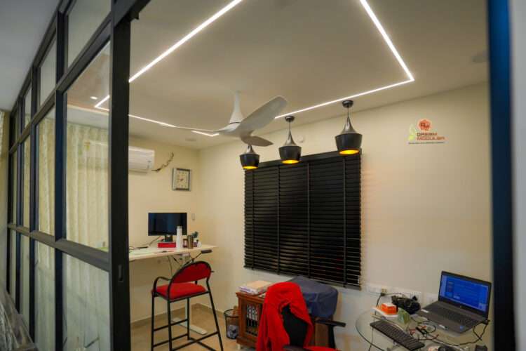 Office Room Interior Design - Saket Bhusatva - Dream Modular